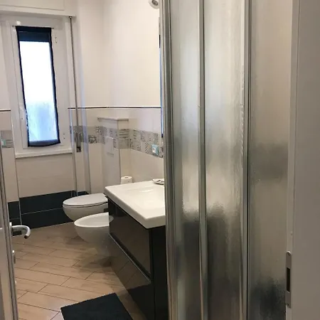 La Casa Di Cri E Robi Apartament *