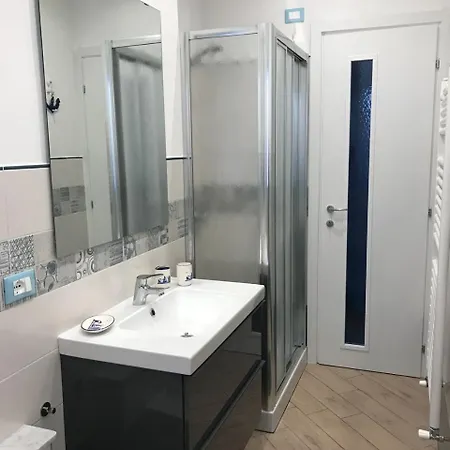 Apartament La Casa Di Cri E Robi Levanto